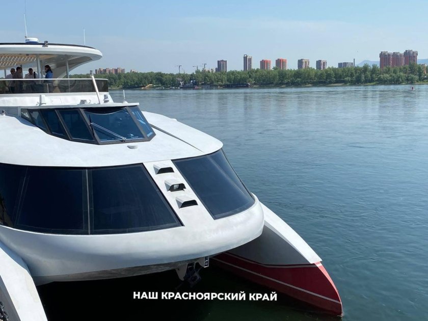 Электрокатамаран «экоходъ 2