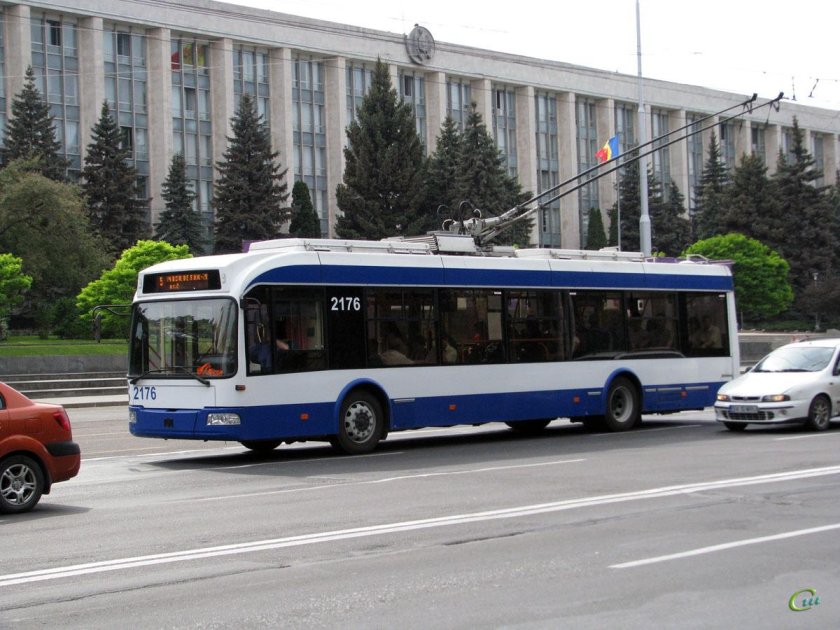 Троллейбус аксм 321