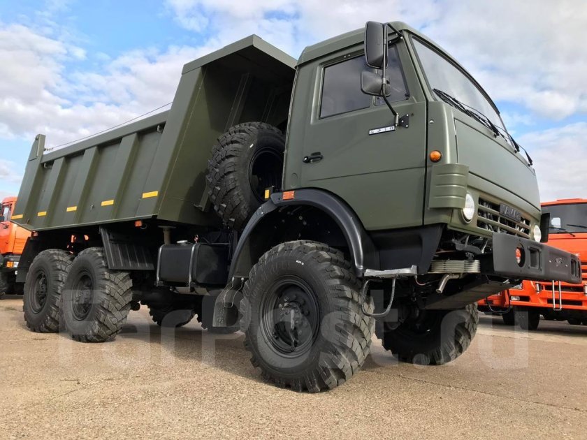 КАМАЗ 43118 самосвал вездеход