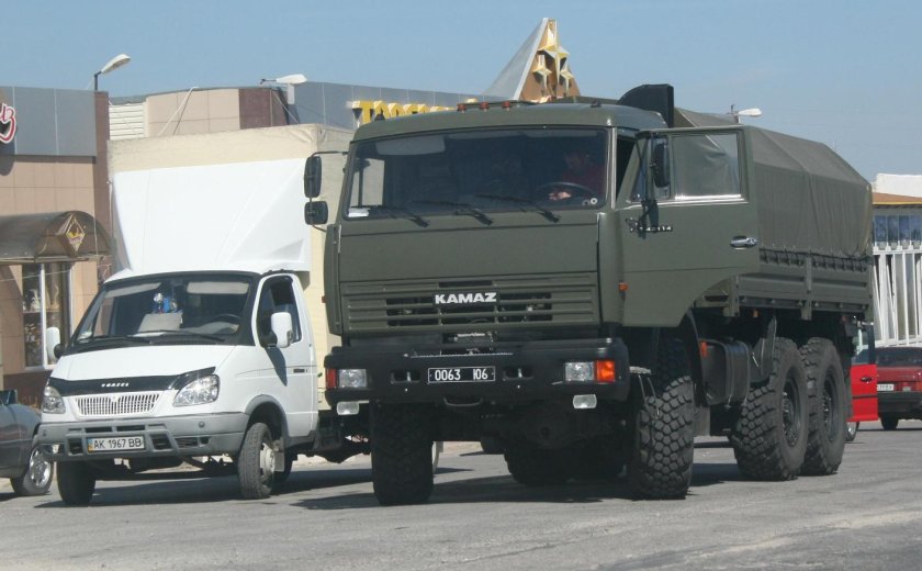 КАМАЗ 43118 военный
