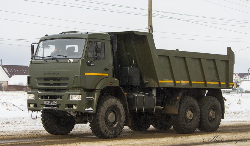 КАМАЗ 65222 самосвал военный