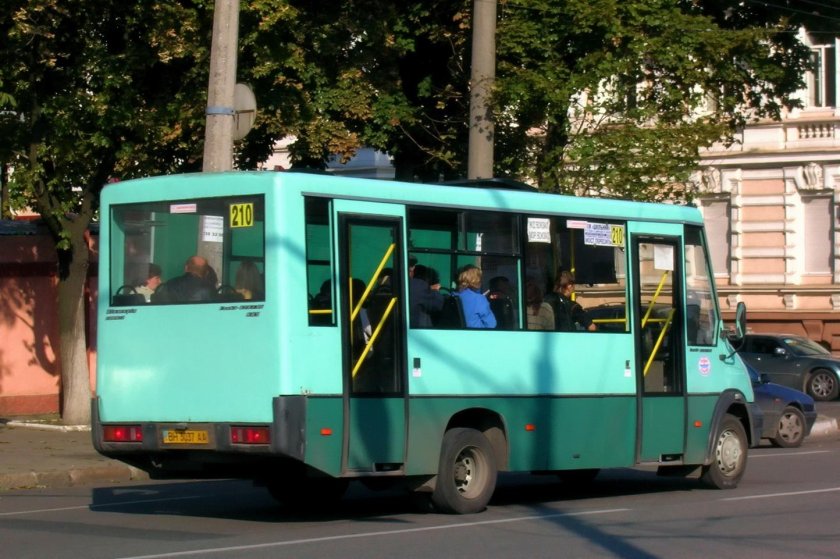 Автобус маршрутка