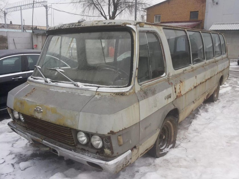 ЗИЛ-118 Юность