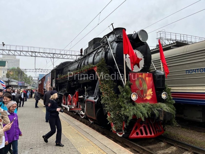 Ретро поезд победа