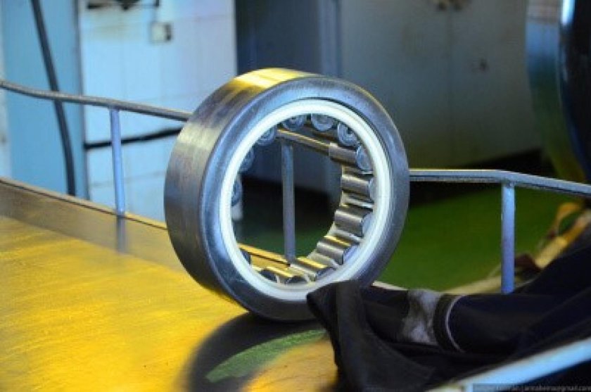 Букса роликового подшипника вагона