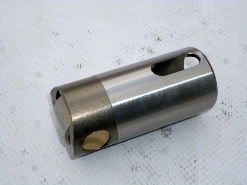 Толкатель 650-1007180