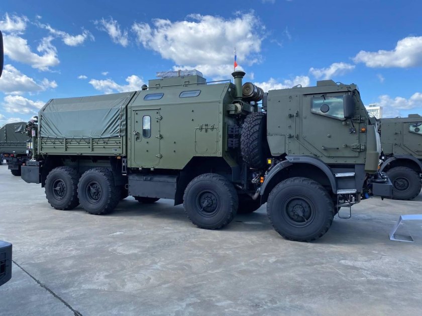 Камаз с бронированной кабиной