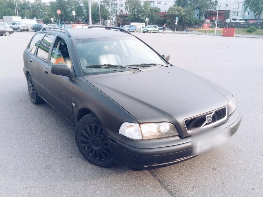 Volvo v40 1998