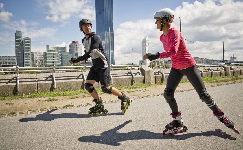 Катание на роликовых коньках