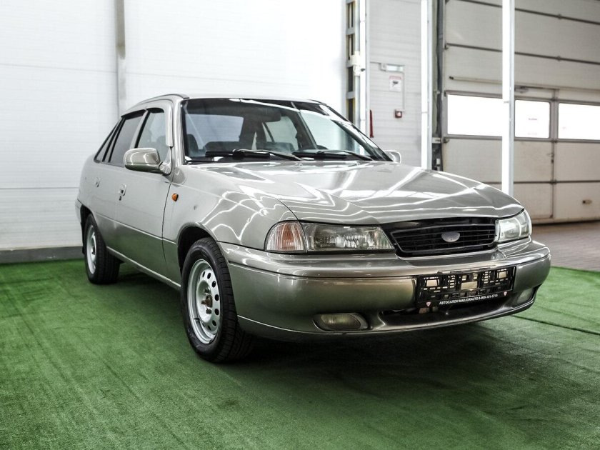 Машина daewoo nexia