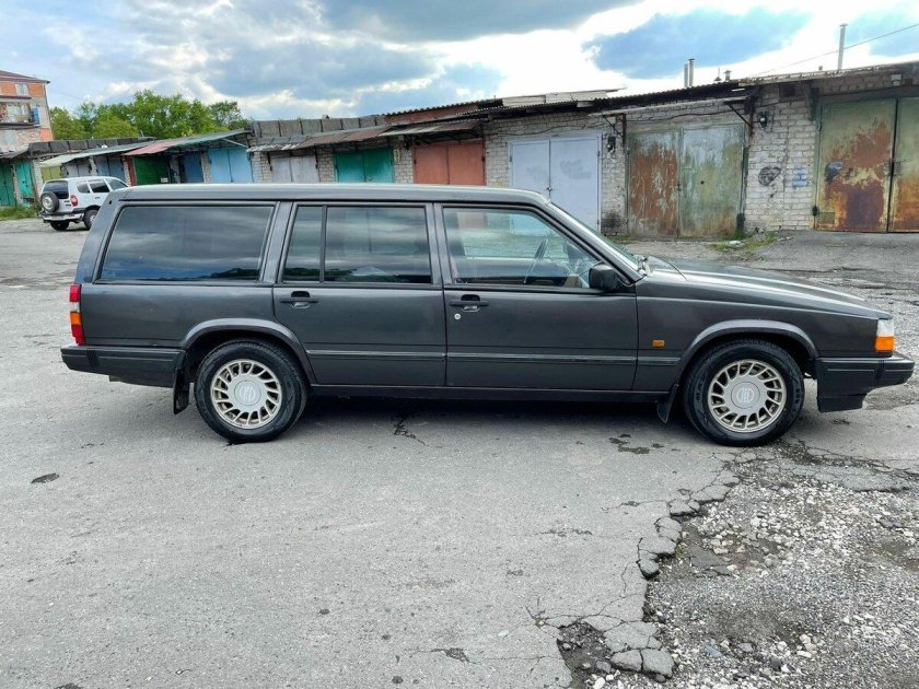 Вольво 940 универсал
