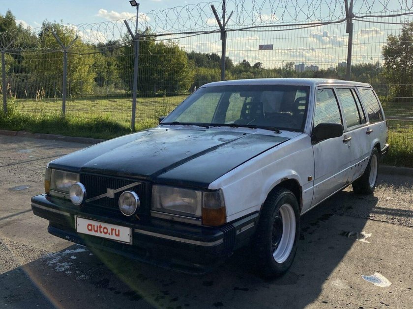 Volvo 740 2.4