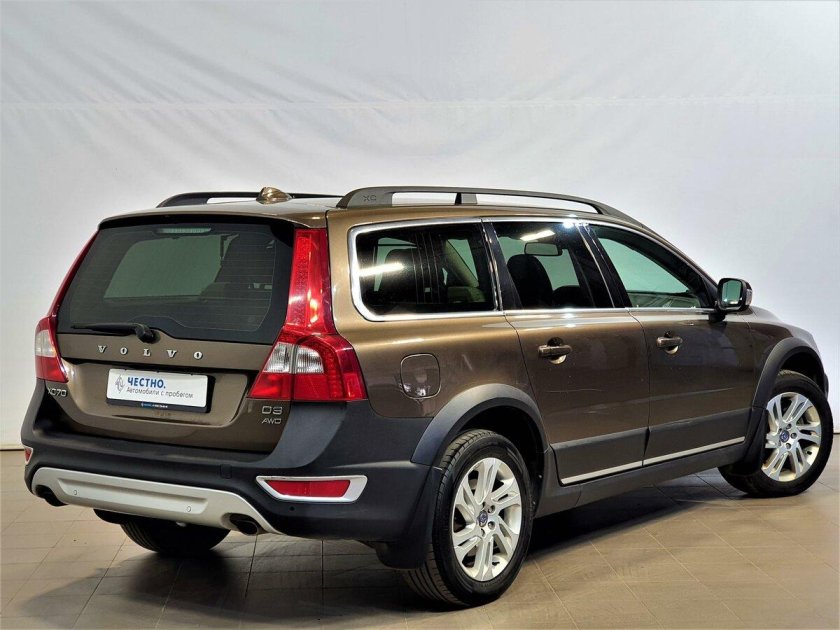 Вольво хс70 коричневый