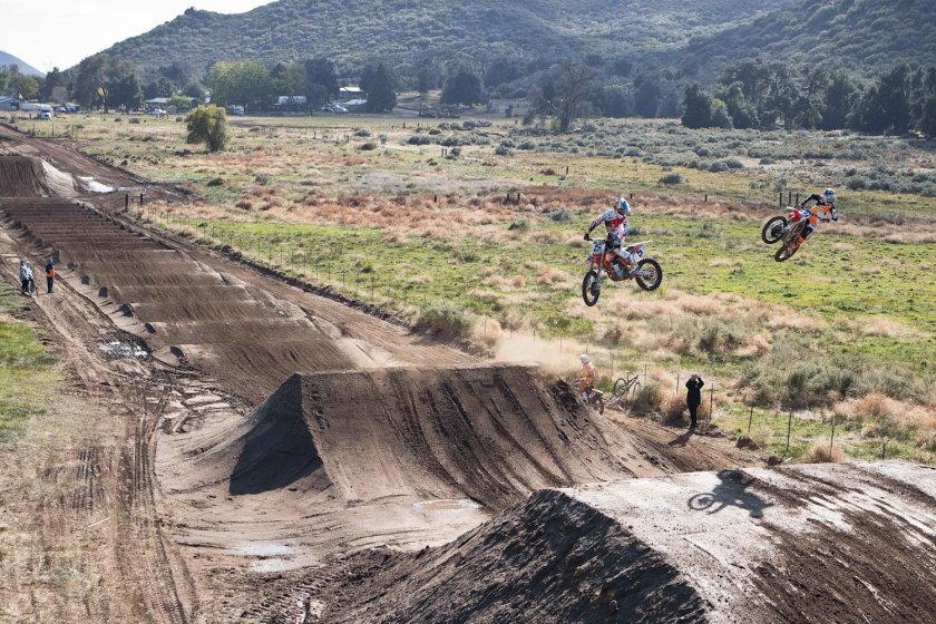 Трасса для мотокросса