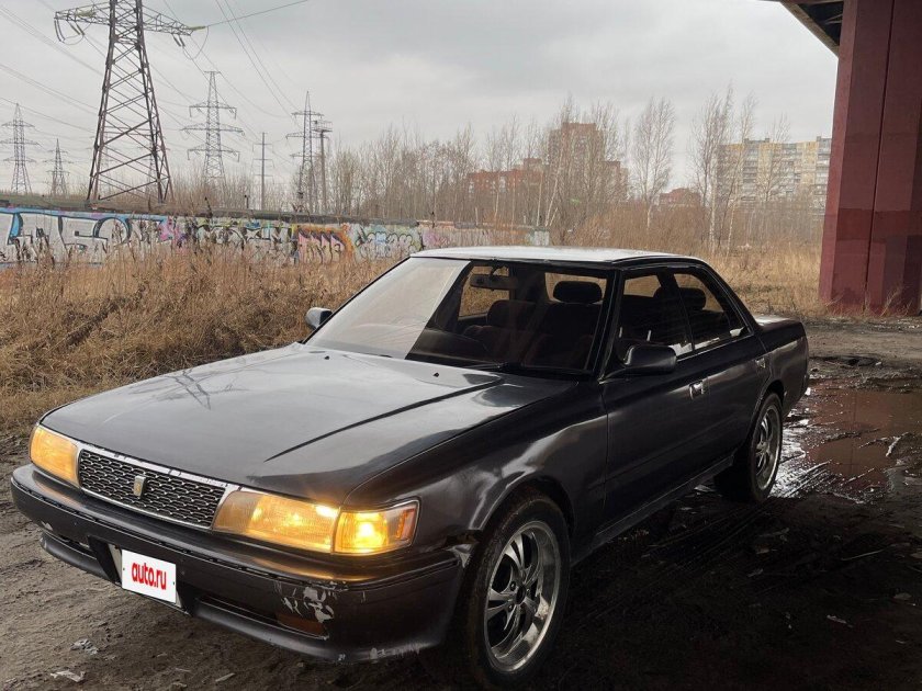 Toyota chaser 81