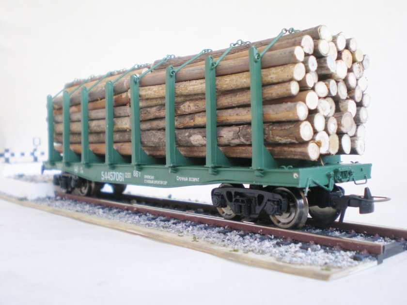 Вагон 13-401-20 СМГС пиломатериалы