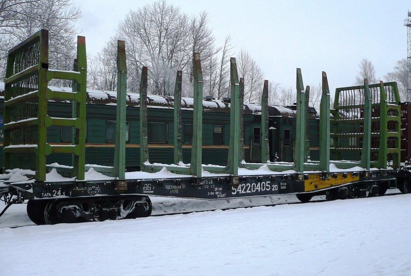 Платформа 13-401 лесовоз