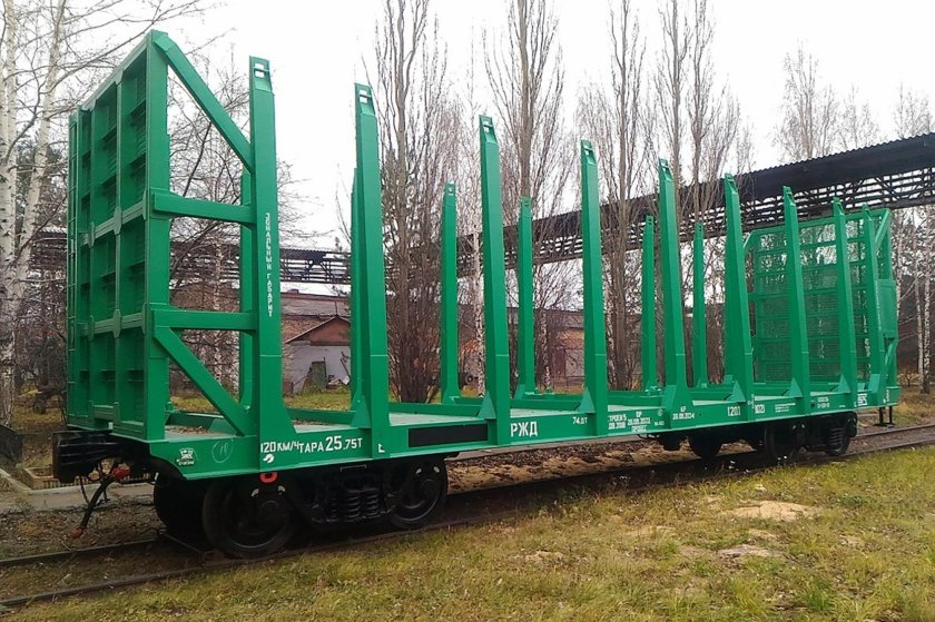 Платформа лесовоз 13-2114-07