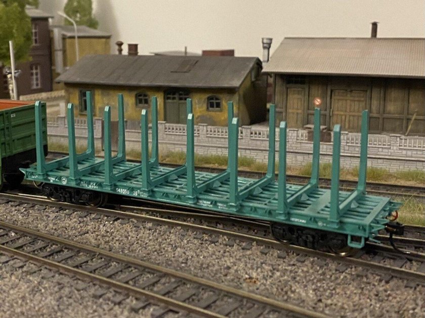 Платформа 13-401 лесовоз