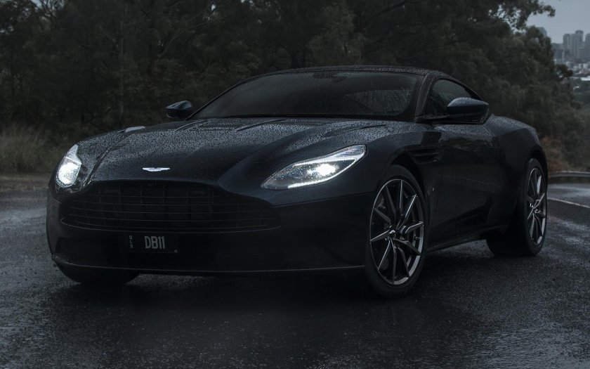 Aston Martin db11