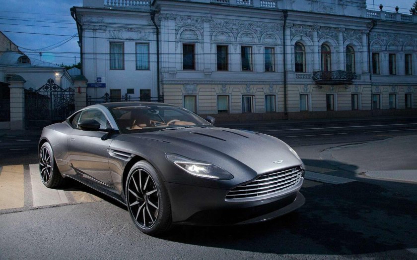 Aston Martin db11