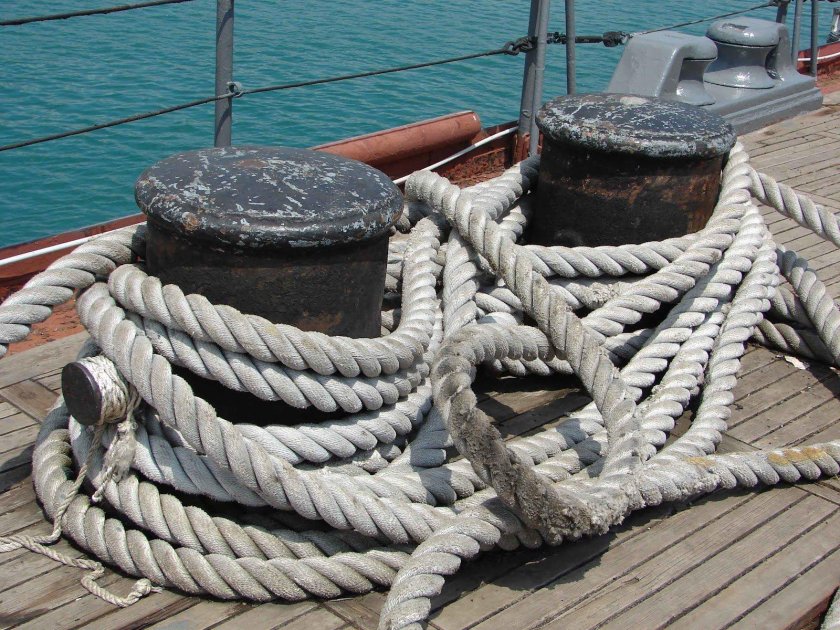 Кнехт битенг