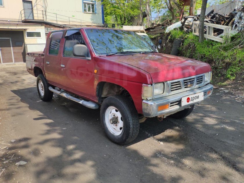 Ниссан Датсун 1993