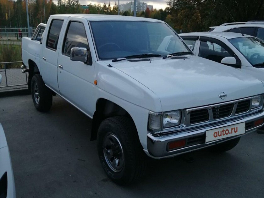 Nissan Datsun 1995