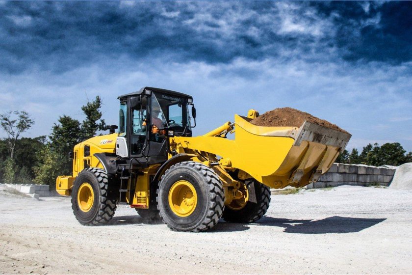 Фронтальный погрузчик ковш 2 Куба