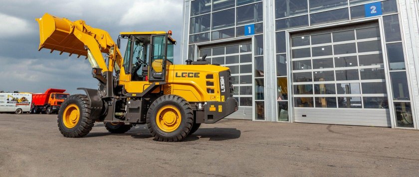 Фронтальный погрузчик sdlg 936