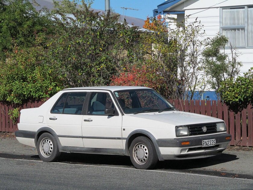 Фольксваген Джетта 1990