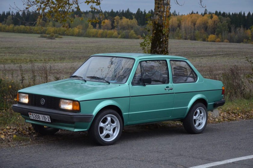 Фольксваген Джетта 1