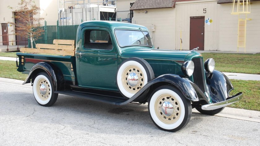 Додж Плимут 1930