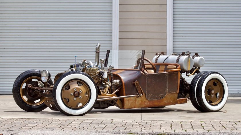 Додж старинный