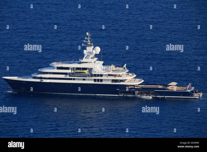 Фархад Ахмедов яхта