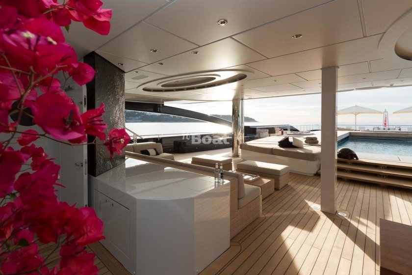 Лакшери Луна