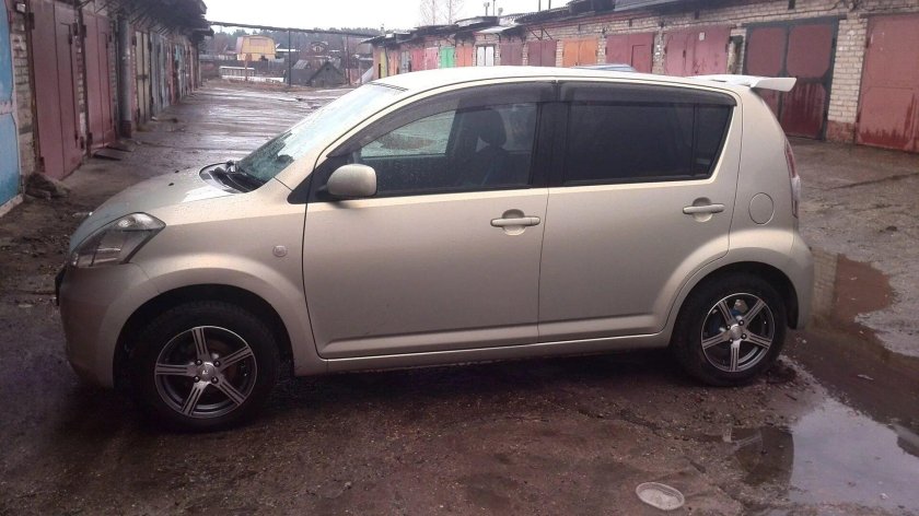 Тойота Пассо на 15 литье