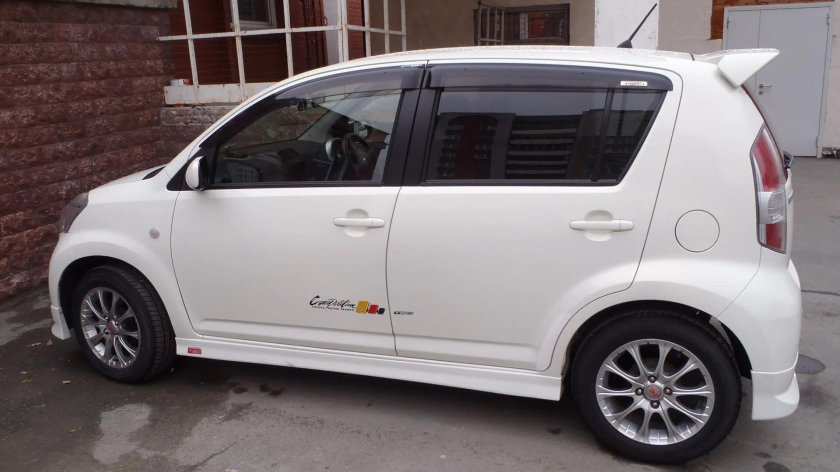 Тойота Пассо