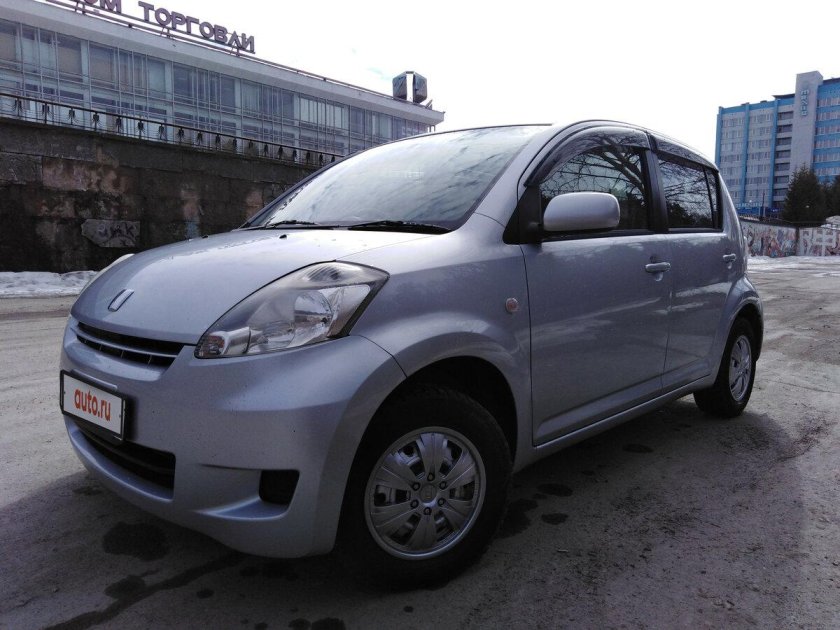 Тойота Пассо 2009