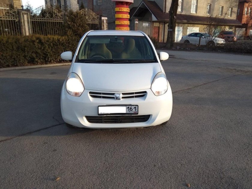 Тойота пассо 2011