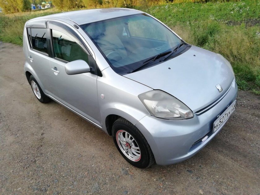 Toyota passo 2005