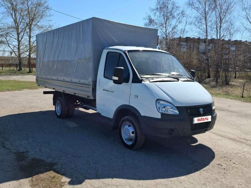 Бортовой автомобиль газ «газель» 3302