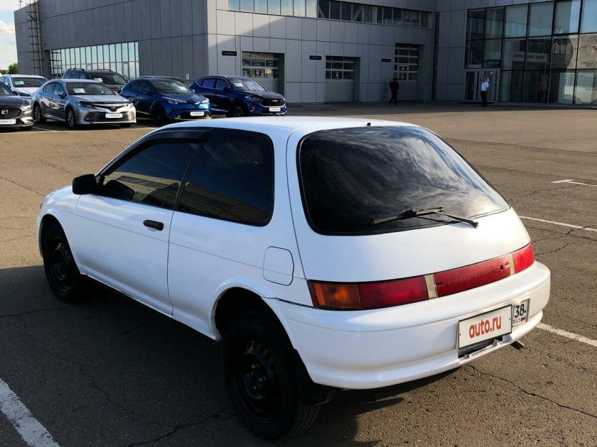 Тойота королла 2 1992