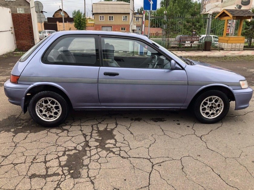 Toyota Corolla 2
