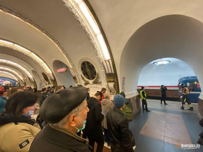 Площадь Восстания метро СПБ