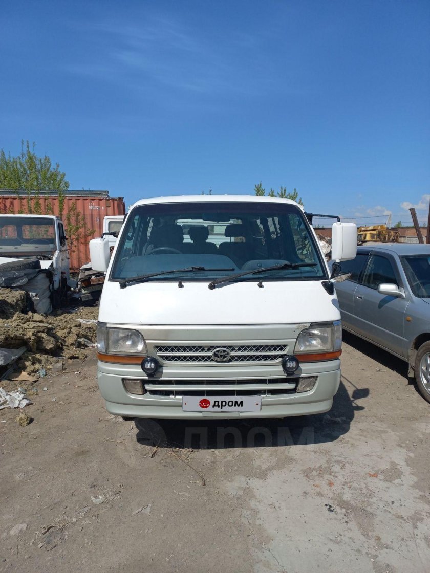 Toyota Hiace 2002