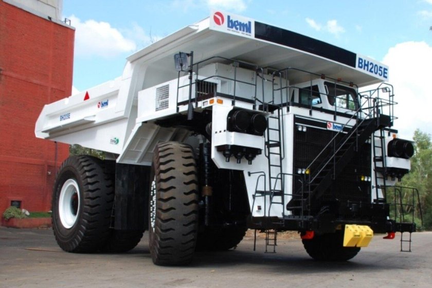 Terex самосвал карьерный NTE 200