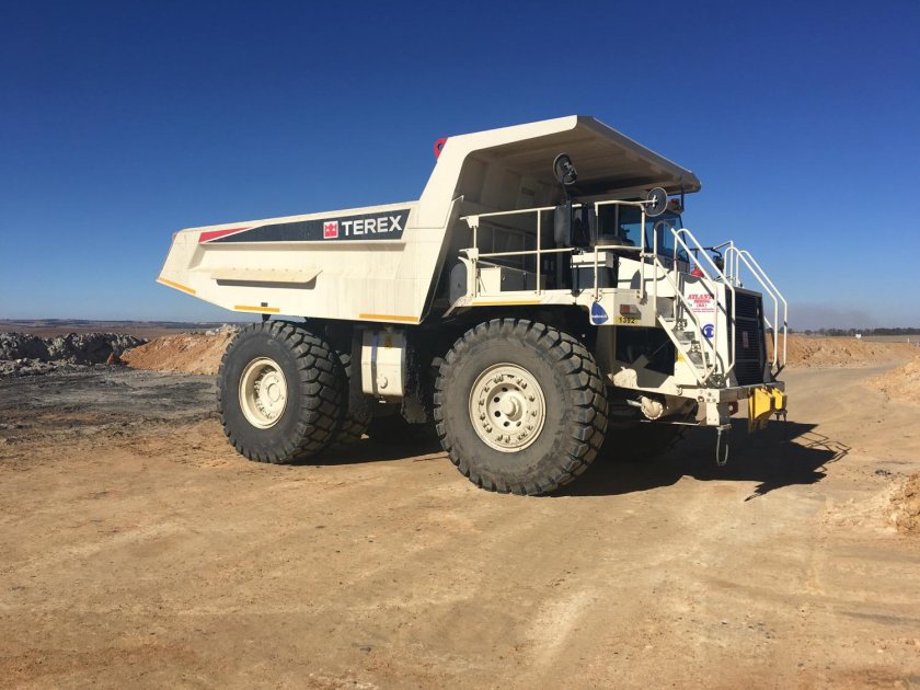 Терекс 400 самосвал