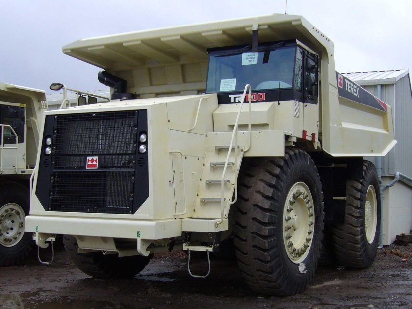 Самосвал Terex tr100
