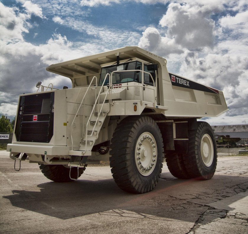 Самосвал Terex tr100